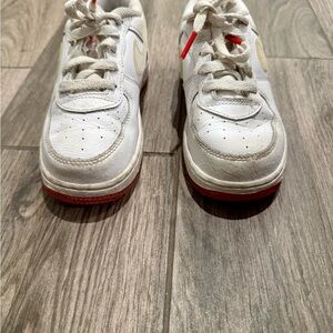 Nike White and Red Sneakers with Chunky Sole